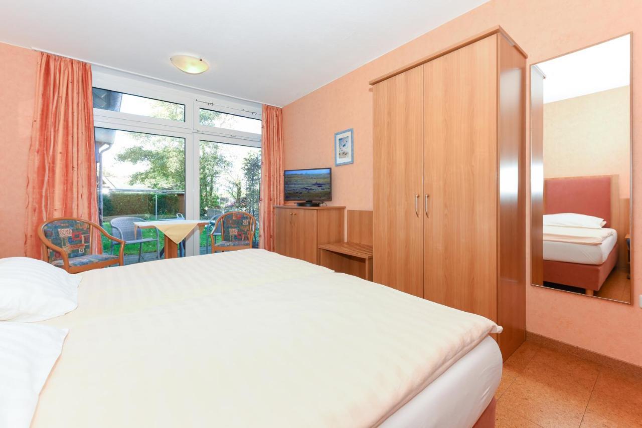 Hotel-Pension Altes Siel بينسيرسيال المظهر الخارجي الصورة