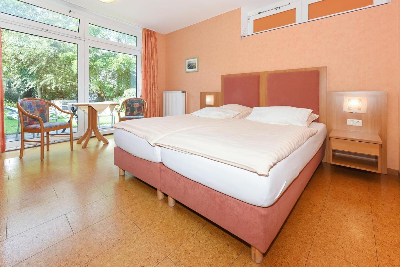 Hotel-Pension Altes Siel بينسيرسيال المظهر الخارجي الصورة