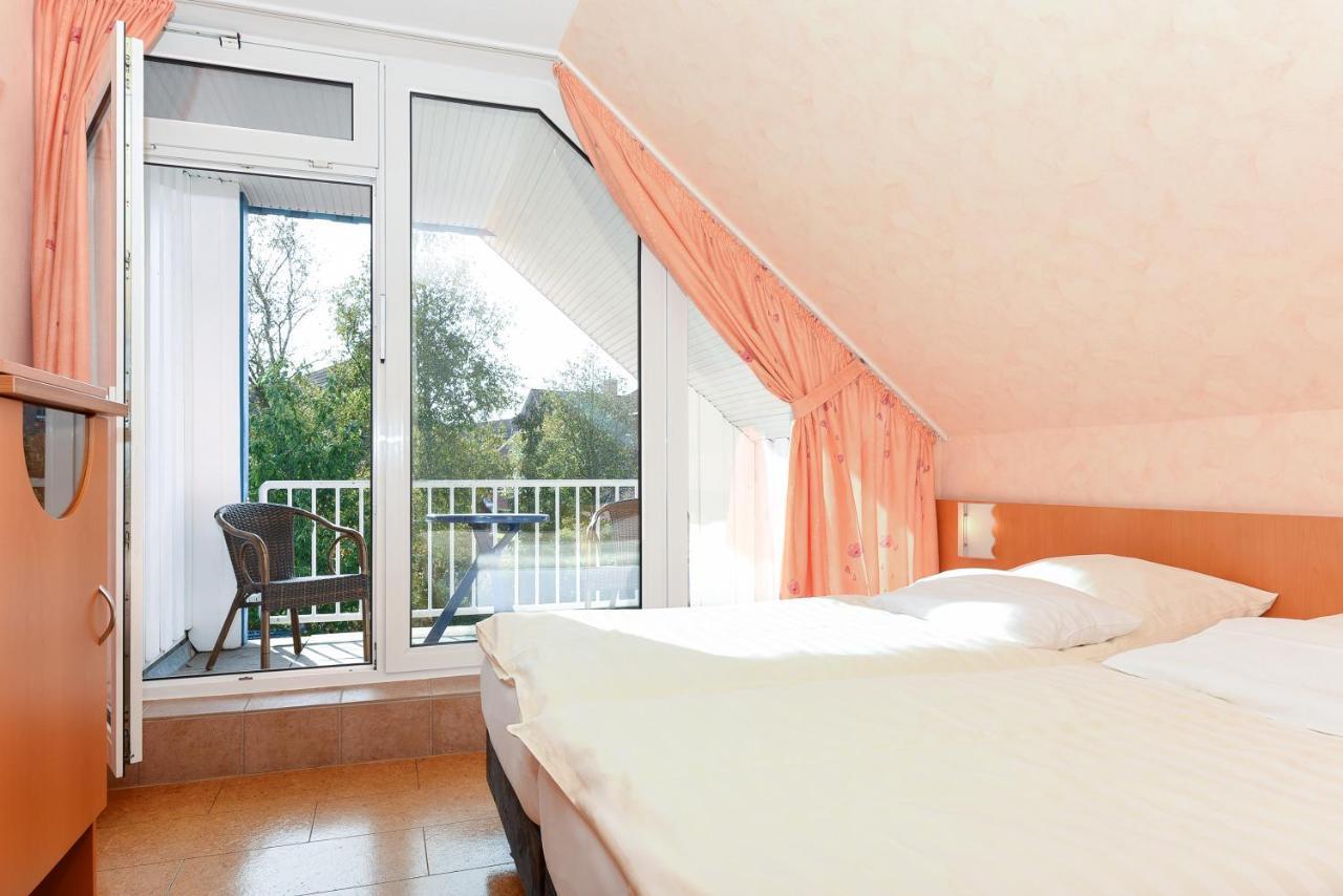 Hotel-Pension Altes Siel بينسيرسيال المظهر الخارجي الصورة