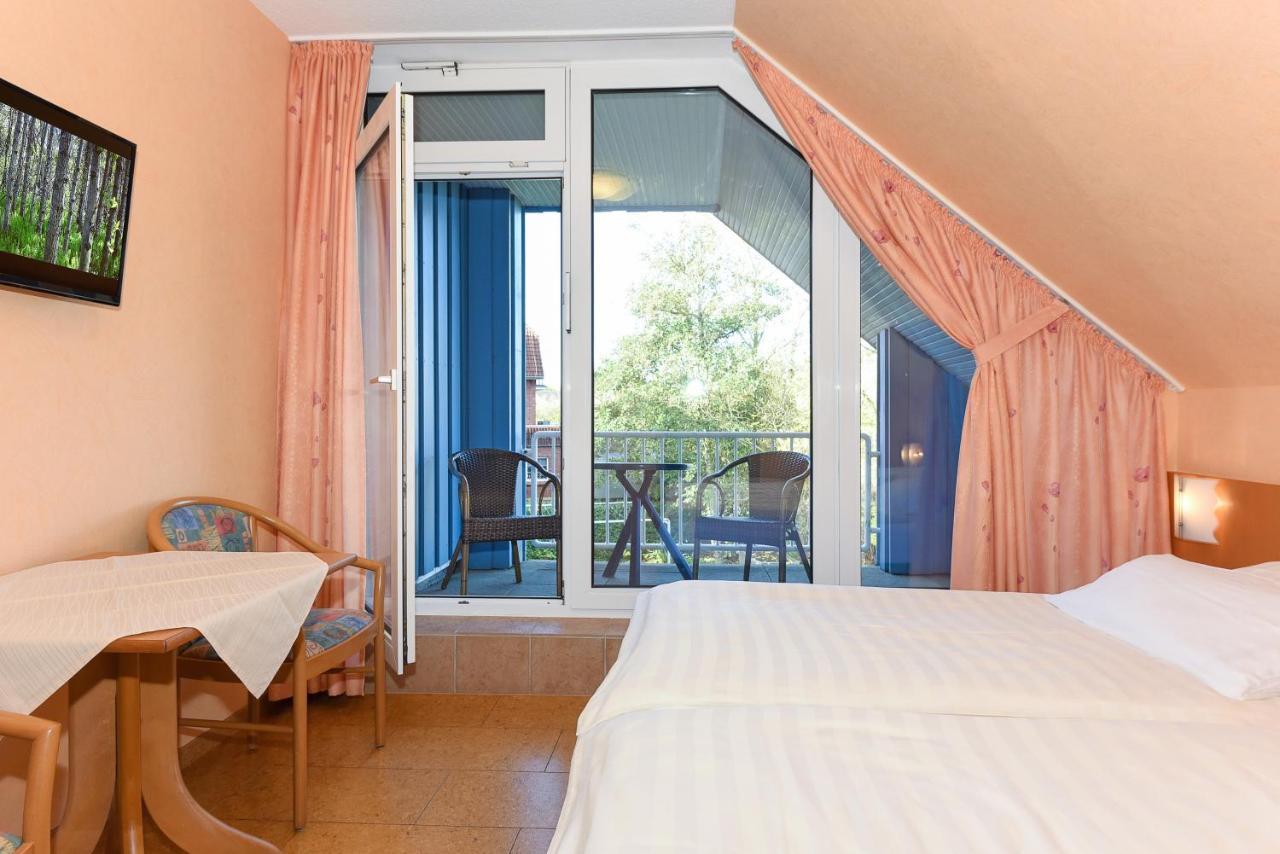Hotel-Pension Altes Siel بينسيرسيال المظهر الخارجي الصورة
